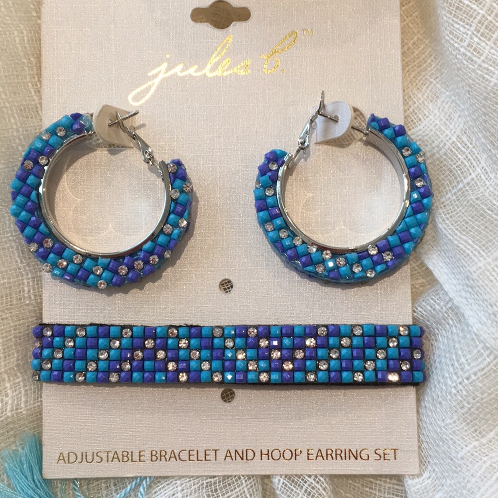 Sale! NWT Glam set